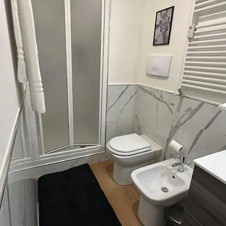 Stylish In Arco Della Pace