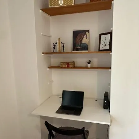 Stylish In Arco Della Pace Apartament